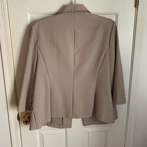 Fashion Bug Pant Suit - Picture 3 of 5